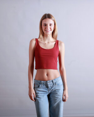 TANK TOP CORTO GUINDA