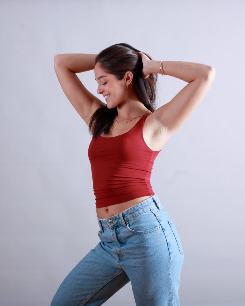 TANK TOP LARGO GUINDA - Image 3