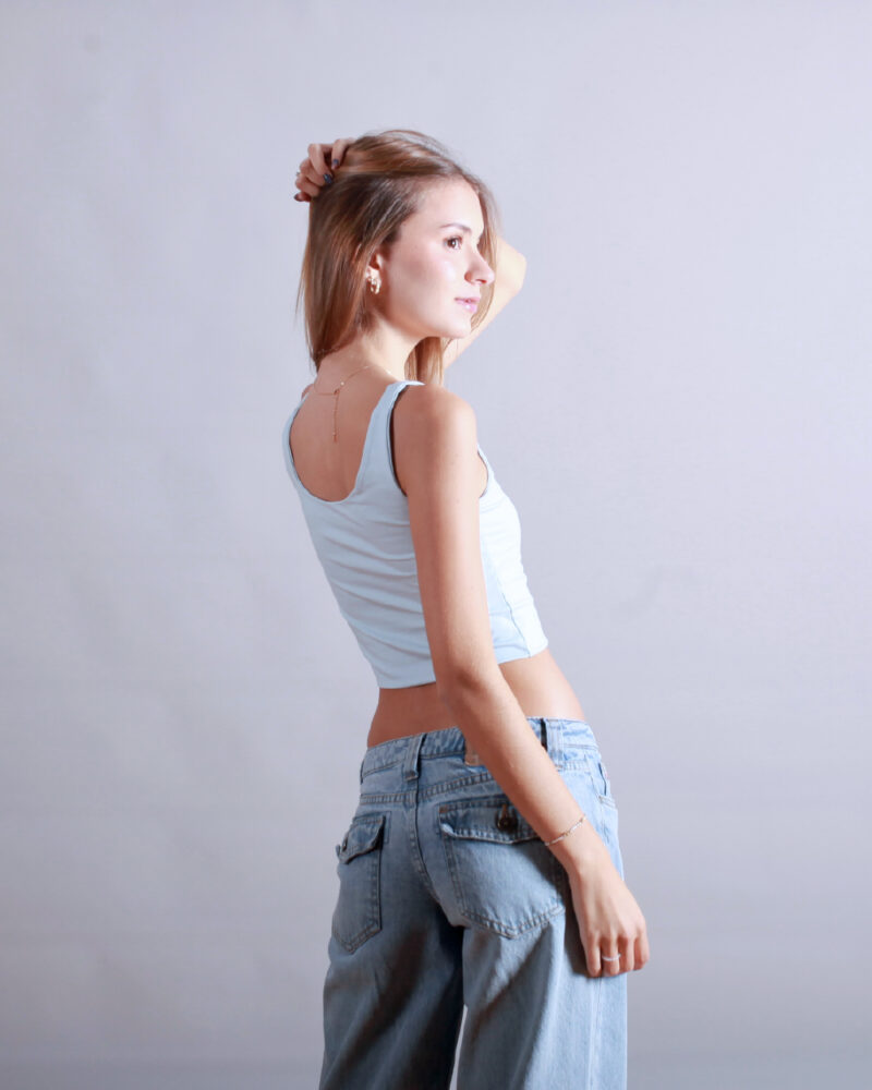 TANK TOP CORTO CELESTE BEBÉ - Image 3