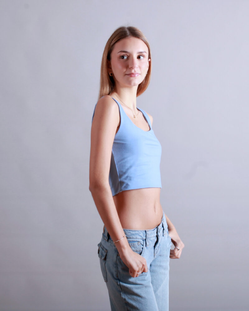 TANK TOP CORTO CELESTE LILA - Image 2